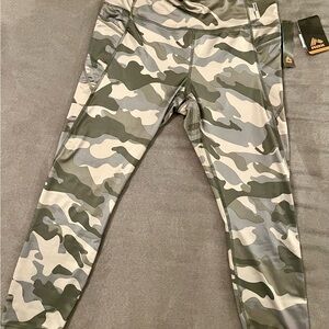 RBX Women’s Camouflage Leggings - Green 7/8 Ankle Length